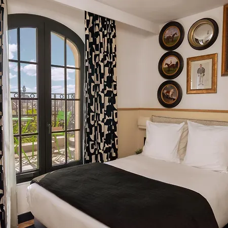 Solly Hotel